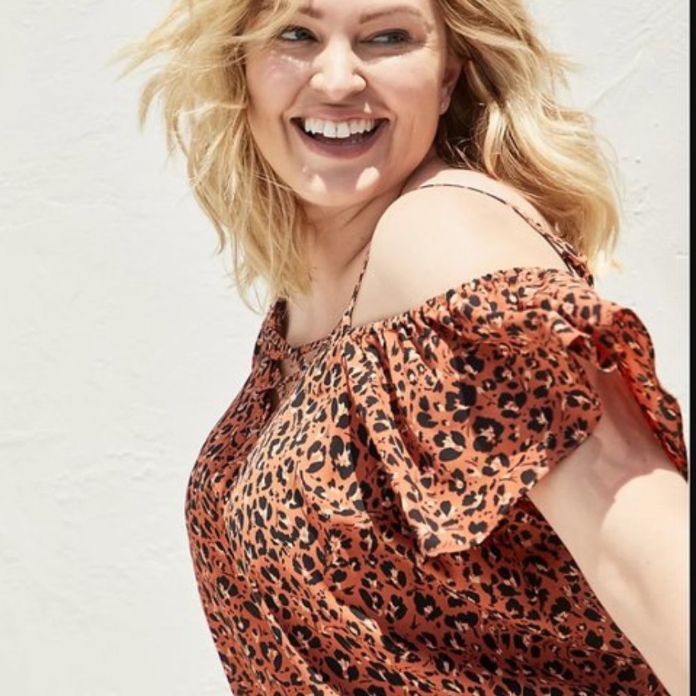 TORRID - 2X - Cheetah Print - Cold Shoulder Blouse - Picture 5 of 6